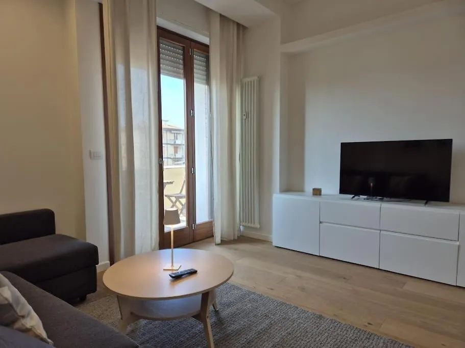 Appartamento Talenti Con Parcheggio Florence 0*,  Italy