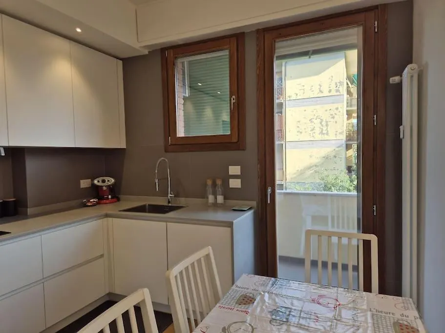 Appartamento Talenti Con Parcheggio Firenze 0*,